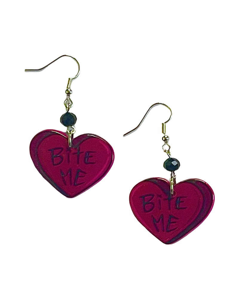 Bite me heart gothic earrings by pinky star